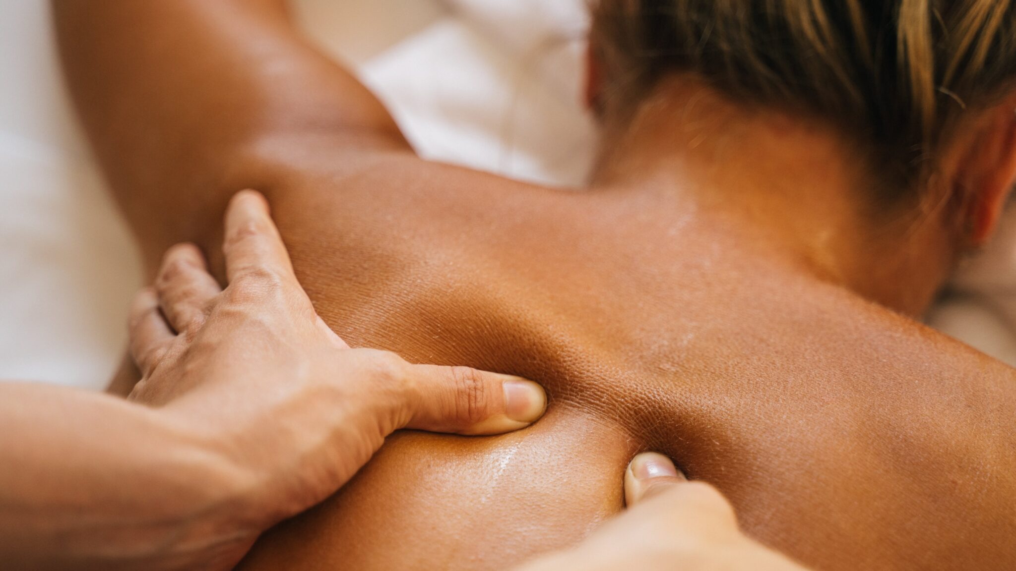Deep tissue massage in Veenendaal bij Agnes Colijn